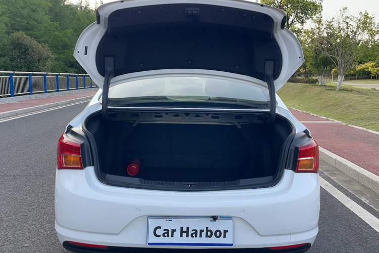 Used Buick Verano 2015 Sedan 15S Automatic Leading Model Trunk