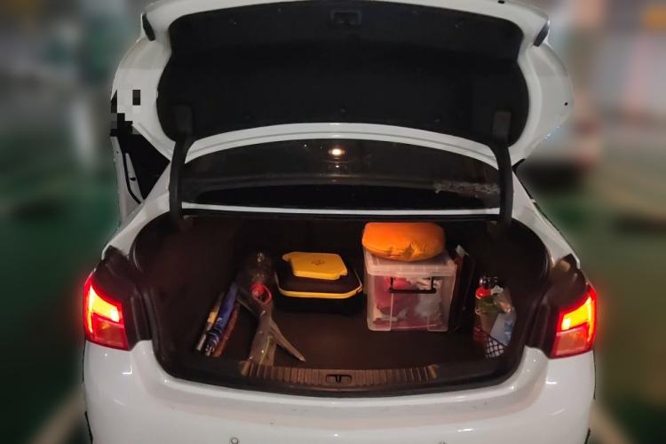Used Buick Verano 2015 Sedan 20T Dual-Clutch Leading Model Trunk