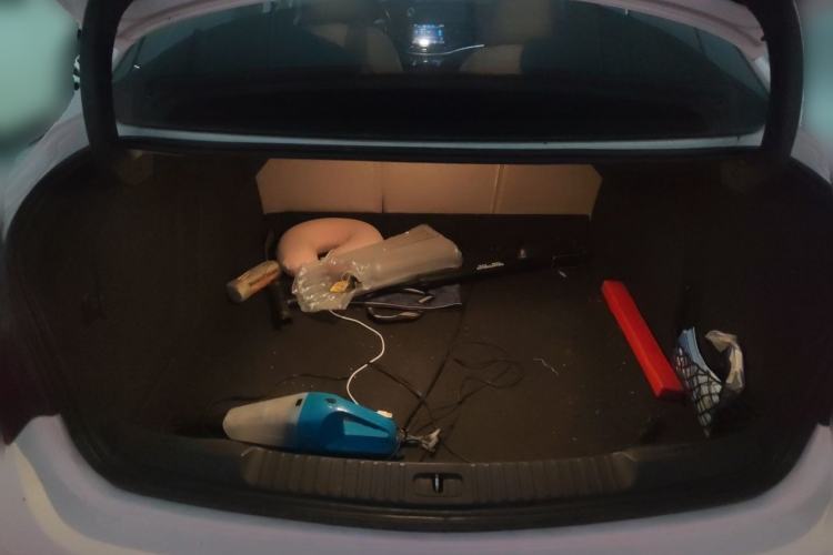 Used Buick Verano 2015 Sedan 20T Dual-Clutch Flagship Model Trunk