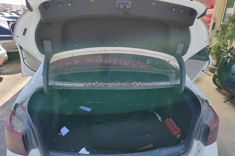 Used Buick Verano 2015 Sedan 15S Automatic Ambition Model Trunk