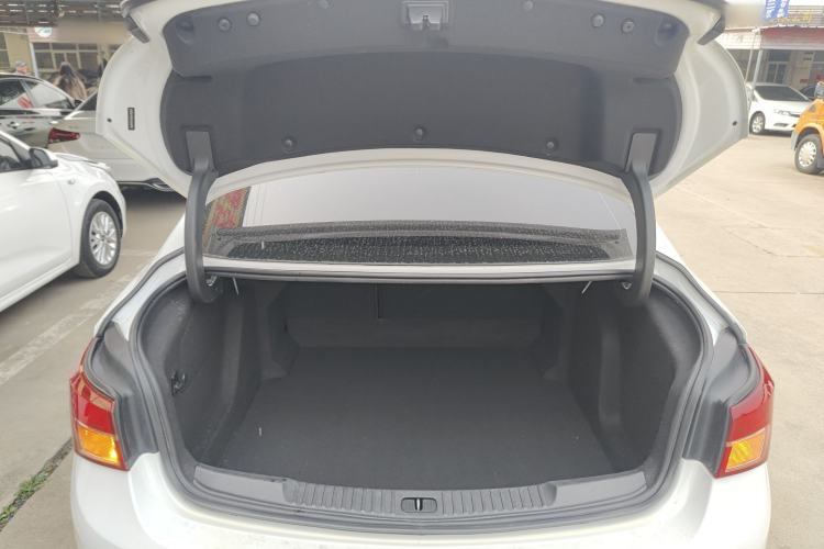 Used Buick Verano 2015 Sedan 15S Automatic Leading Model Trunk