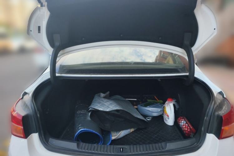 Used Buick Verano 2015 Sedan 15S Manual Entry-Level Model Trunk