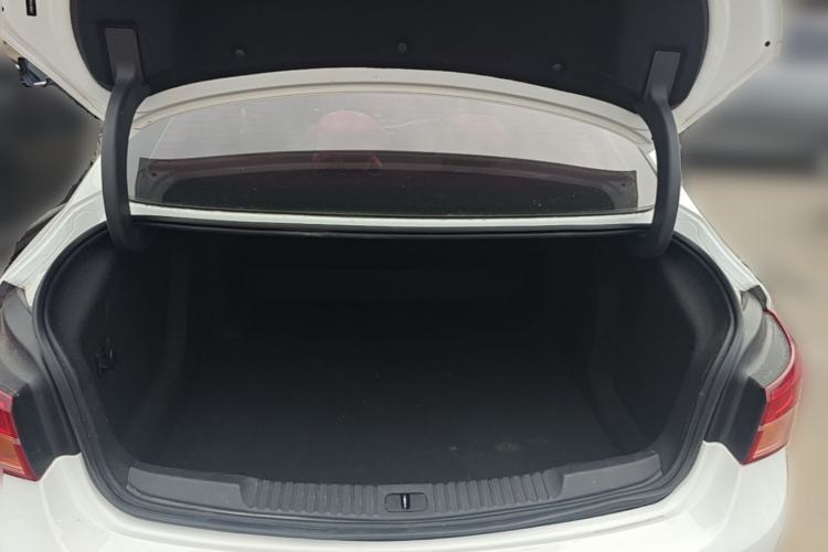 Used Buick Verano 2015 Sedan 15S Automatic Leading Model Trunk