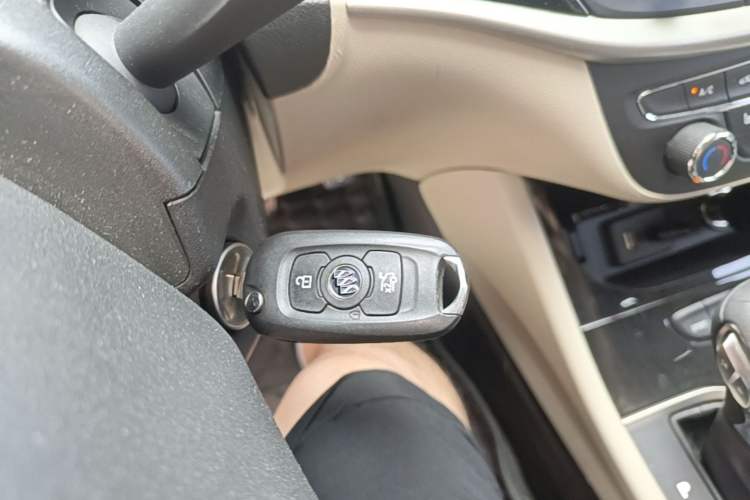 Used Buick Verano 2015 Sedan 15S Automatic Leading Model Vehicle Key