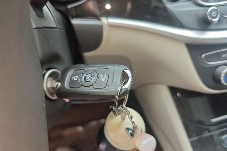 Used Buick Verano 2015 Sedan 15S Automatic Leading Model Vehicle Key