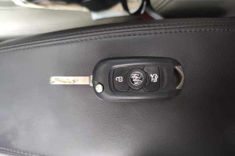 Used Buick Verano 2015 Sedan 15S Automatic Ambition Model Vehicle Key