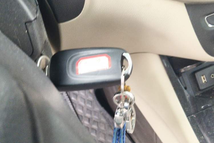 Used Buick Verano 2015 Sedan 15S Automatic Leading Model Vehicle Key