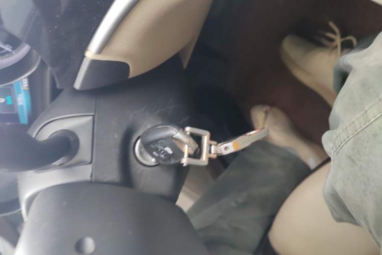 Used Buick Verano 2015 Sedan 15S Automatic Leading Model Vehicle Key