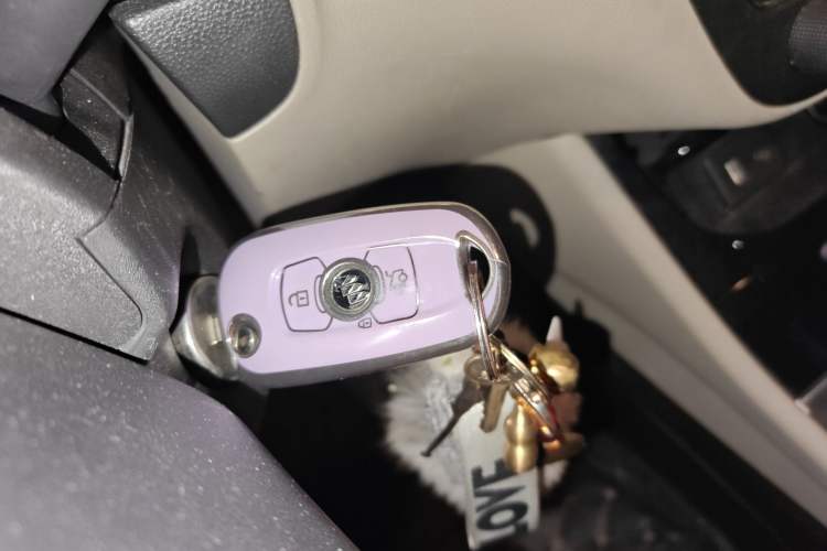 Used Buick Verano 2015 Sedan 15S Automatic Leading Model Vehicle Key