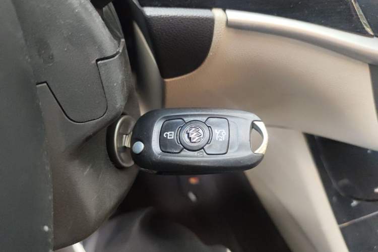 Used Buick Verano 2015 Sedan 15S Automatic Leading Model Vehicle Key