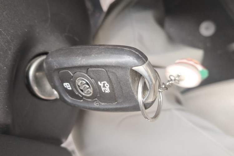 Used Buick Verano 2015 Sedan 15S Automatic Ambition Model Vehicle Key