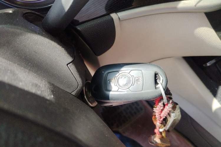 Used Buick Verano 2015 Sedan 15S Automatic Ambition Model Vehicle Key