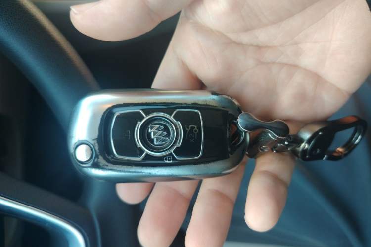 Used Buick Verano 2015 Sedan 15S Automatic Leading Model Vehicle Key