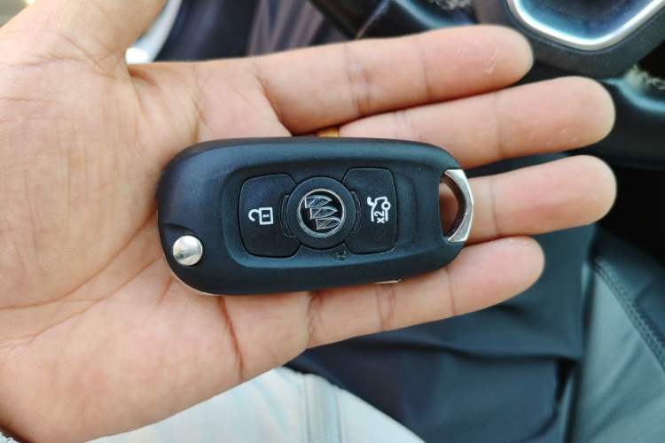 Used Buick Verano 2015 Sedan 15S Automatic Ambition Model Vehicle Key