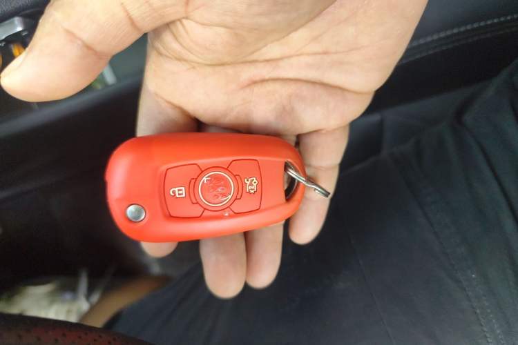 Used Buick Verano 2015 Sedan 20T Dual-Clutch Elite Model Vehicle Key
