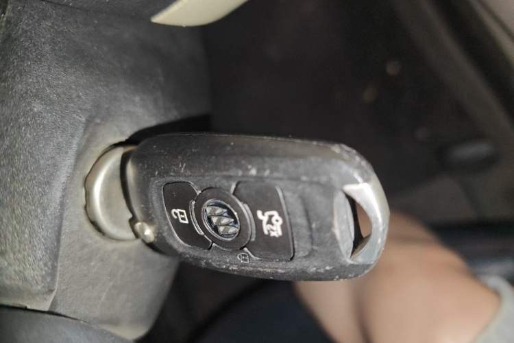 Used Buick Verano 2015 Sedan 15S Automatic Ambition Model Vehicle Key