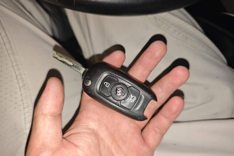 Used Buick Verano 2015 Sedan 15S Automatic Leading Model Vehicle Key