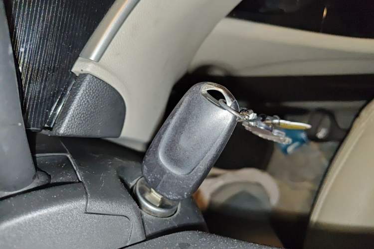 Used Buick Verano 2015 Sedan 15S Automatic Ambition Model Vehicle Key