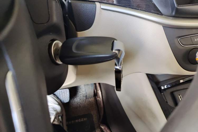 Used Buick Verano 2015 Sedan 15S Automatic Leading Model Vehicle Key