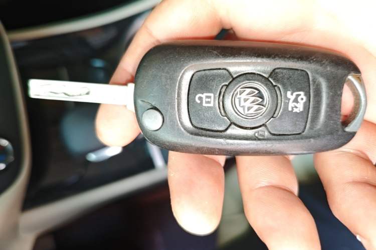 Used Buick Verano 2015 Sedan 15S Automatic Ambition Model Vehicle Key