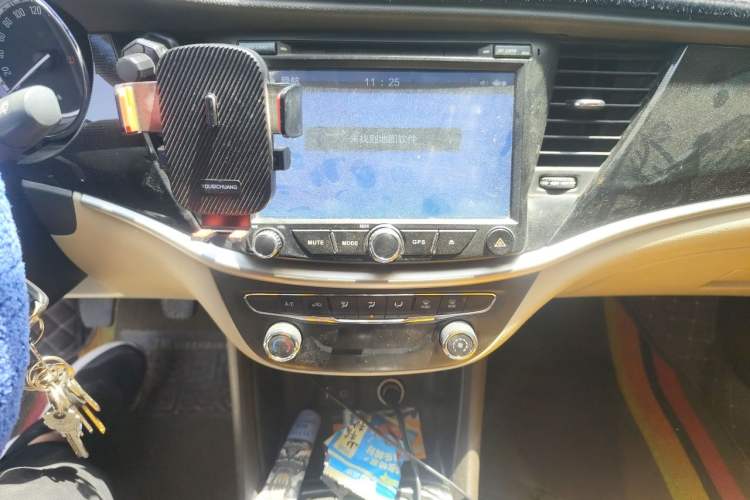 Used Buick Verano 2015 Sedan 15S Manual Entry-Level Model Audio And AC Panel