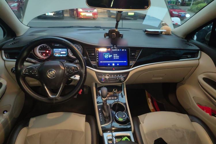 Used Buick Verano 2015 Sedan 15S Automatic Leading Model Center Console