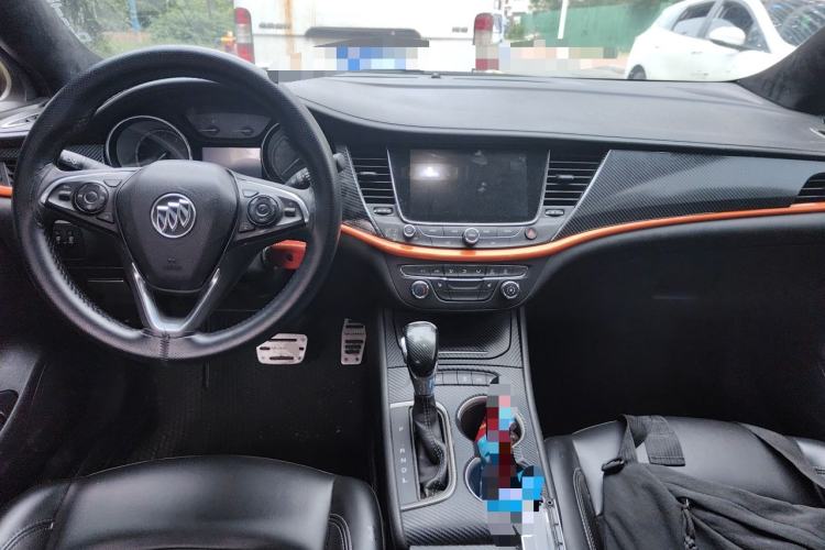 Used Buick Verano 2015 Sedan 20T Dual-Clutch Elite Model Center Console