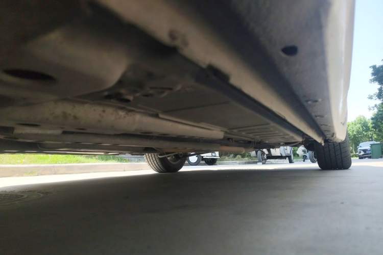 Used Buick Verano 2015 Sedan 15S Manual Entry-Level Model Chassis Front Left