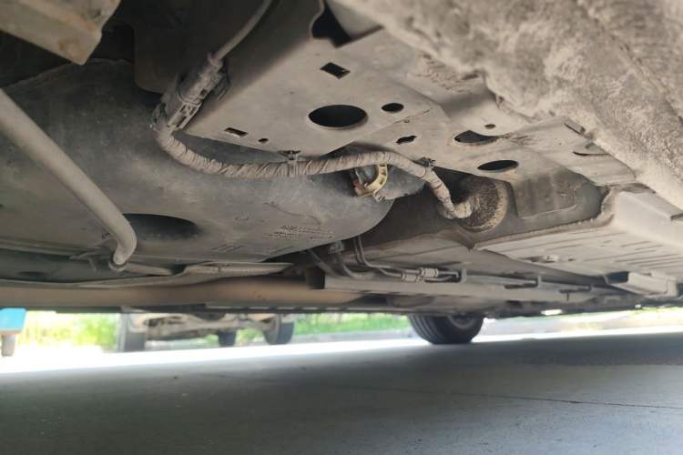 Used Buick Verano 2015 Sedan 15S Manual Entry-Level Model Chassis Rear Right