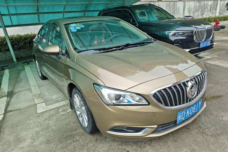 Used Buick Verano 2015 Sedan 15S Automatic Leading Model Front Right 45 Deg