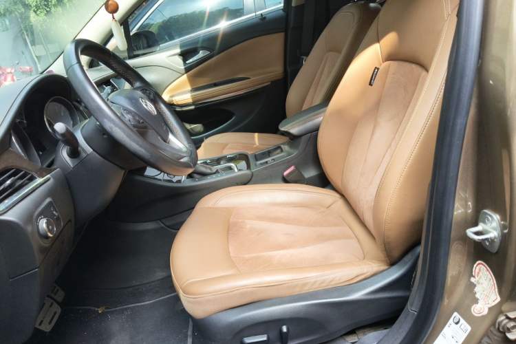 Used Buick Verano 2015 Sedan 20T Dual-Clutch Flagship Model Left Front Seat