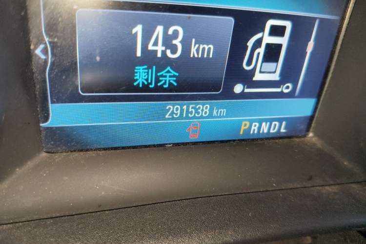 Used Buick Verano 2015 Sedan 20T Dual-Clutch Leading Model Odometer Close Up