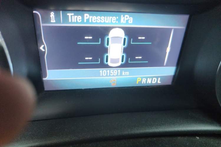Used Buick Verano 2015 Sedan 20T Dual-Clutch Elite Model Odometer Close Up