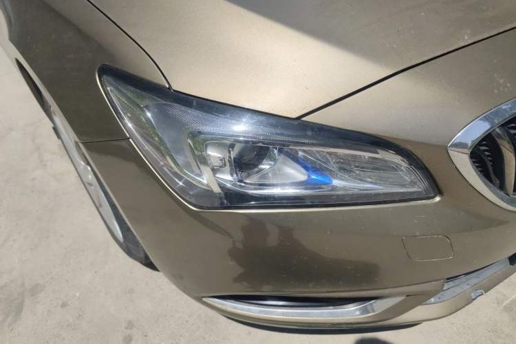 Used Buick Verano 2015 Sedan 15S Manual Entry-Level Model Right Front Headlight