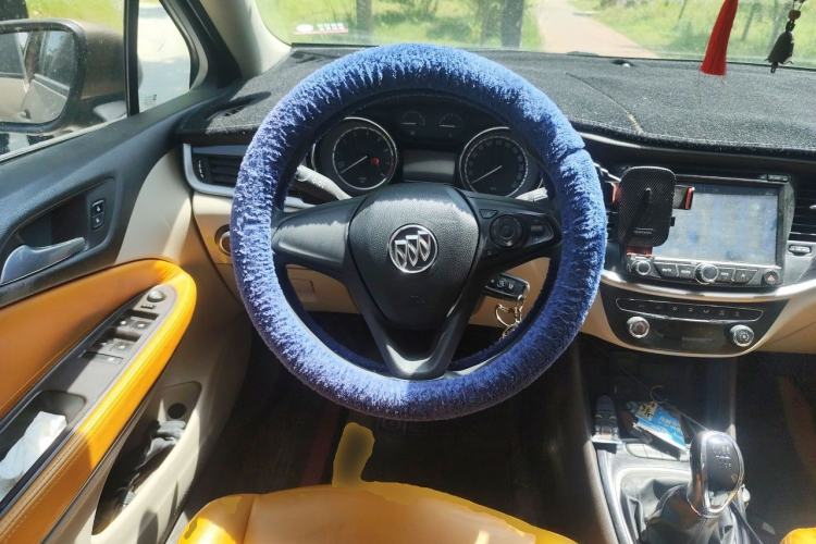 Used Buick Verano 2015 Sedan 15S Manual Entry-Level Model Steering Wheel