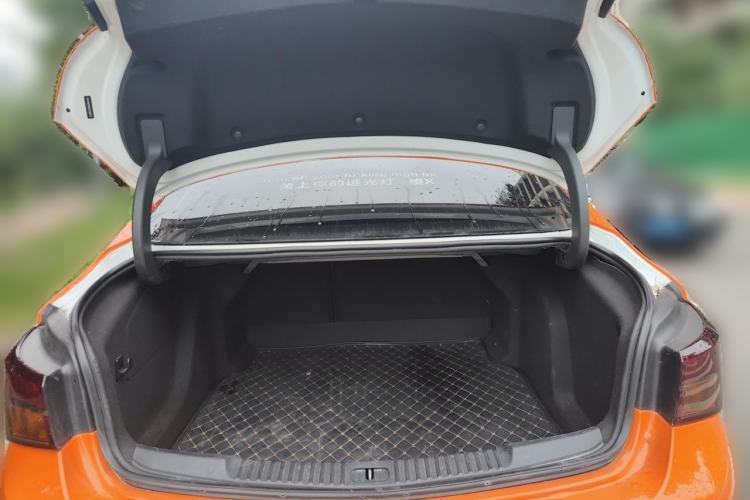 Used Buick Verano 2015 Sedan 20T Dual-Clutch Elite Model Trunk