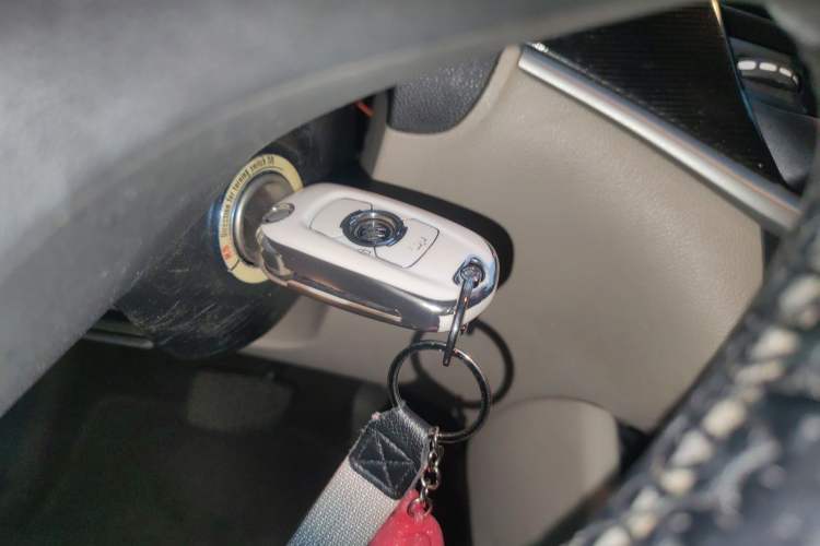 Used Buick Verano 2015 Sedan 15S Automatic Leading Model Vehicle Key