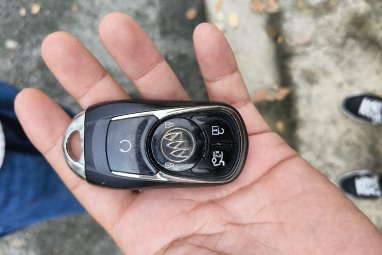 Used Buick Verano 2015 Sedan 20T Dual-Clutch Flagship Model Vehicle Key