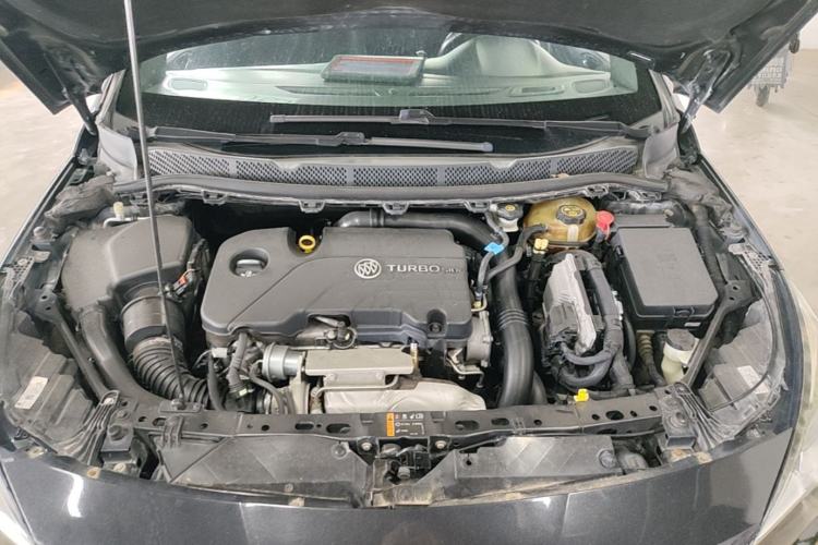 Used Buick Verano 2016 Hatchback GS 20T Dual-Clutch Passionate Sporty Model Engine Bay