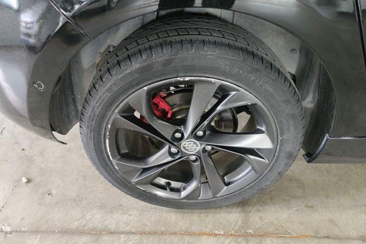 Used Buick Verano 2016 Hatchback GS 20T Dual-Clutch Passionate Sporty Model Right Rear Wheel Hub