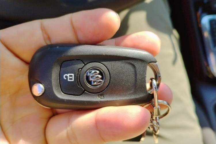 Used Buick Verano 2016 Two-Door GS 20T Dual-Clutch Haoting Sporty Model Vehicle Key