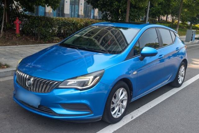 Używany Buick Verano 2016 Hatchback 15S Automatic Leading Model