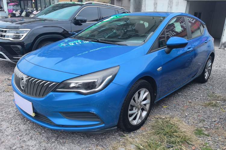 Used Buick Verano 2016 Hatchback 15S Automatic Ambition Model Guazi used car, China used car export, Used car for sale, Used cars, Cheapest cars for sale