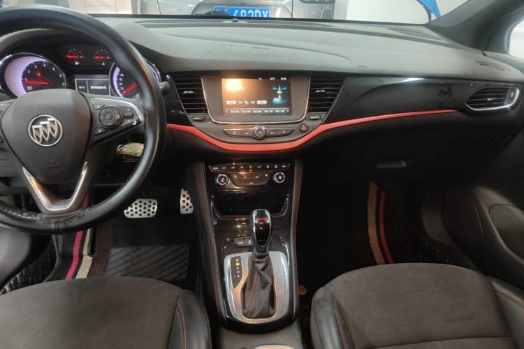 Used Buick Verano 2016 Hatchback GS 20T Dual-Clutch Passionate Sporty Model Audio And AC Panel