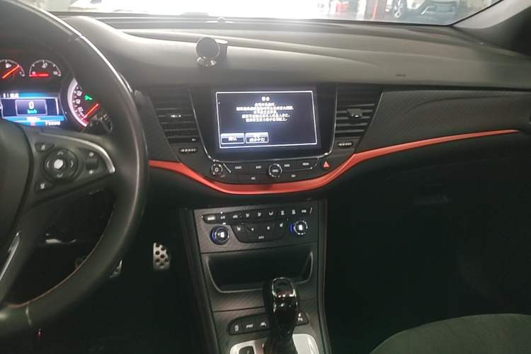 Used Buick Verano 2016 Hatchback GS 20T Dual-Clutch Passionate Sporty Model Audio And AC Panel