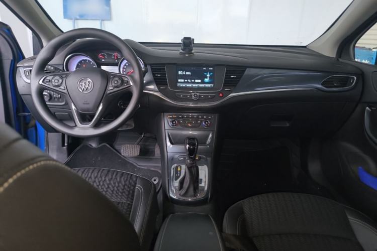 Used Buick Verano 2016 Hatchback 15S Automatic Leading Model Center Console