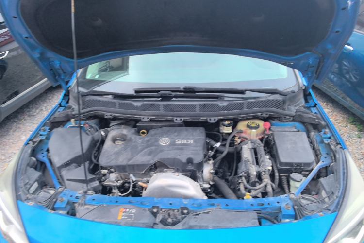 Used Buick Verano 2016 Hatchback 15S Automatic Ambition Model Engine Bay