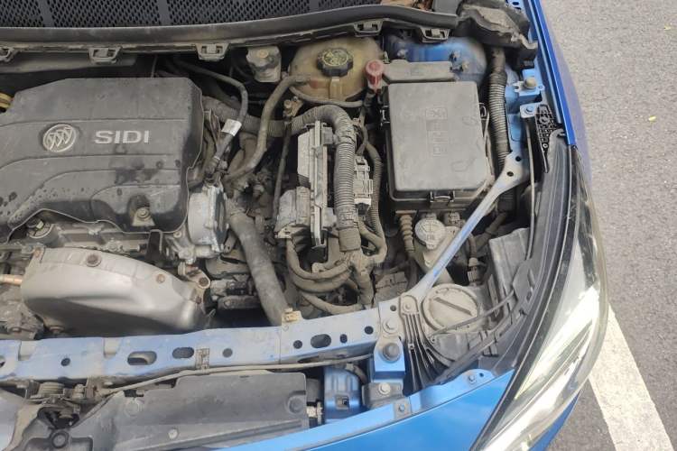 Used Buick Verano 2016 Hatchback 15S Automatic Ambition Model Engine Bay Left