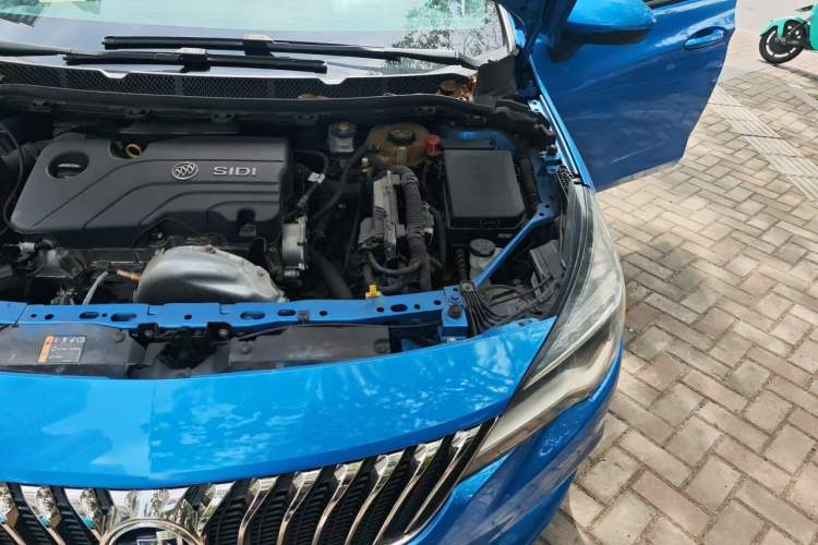 Used Buick Verano 2016 Hatchback 15S Automatic Leading Model Engine Bay Left