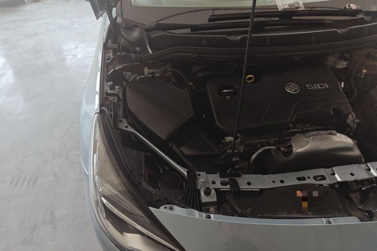 Used Buick Verano 2016 Hatchback 15S Automatic Leading Model Engine Bay Right